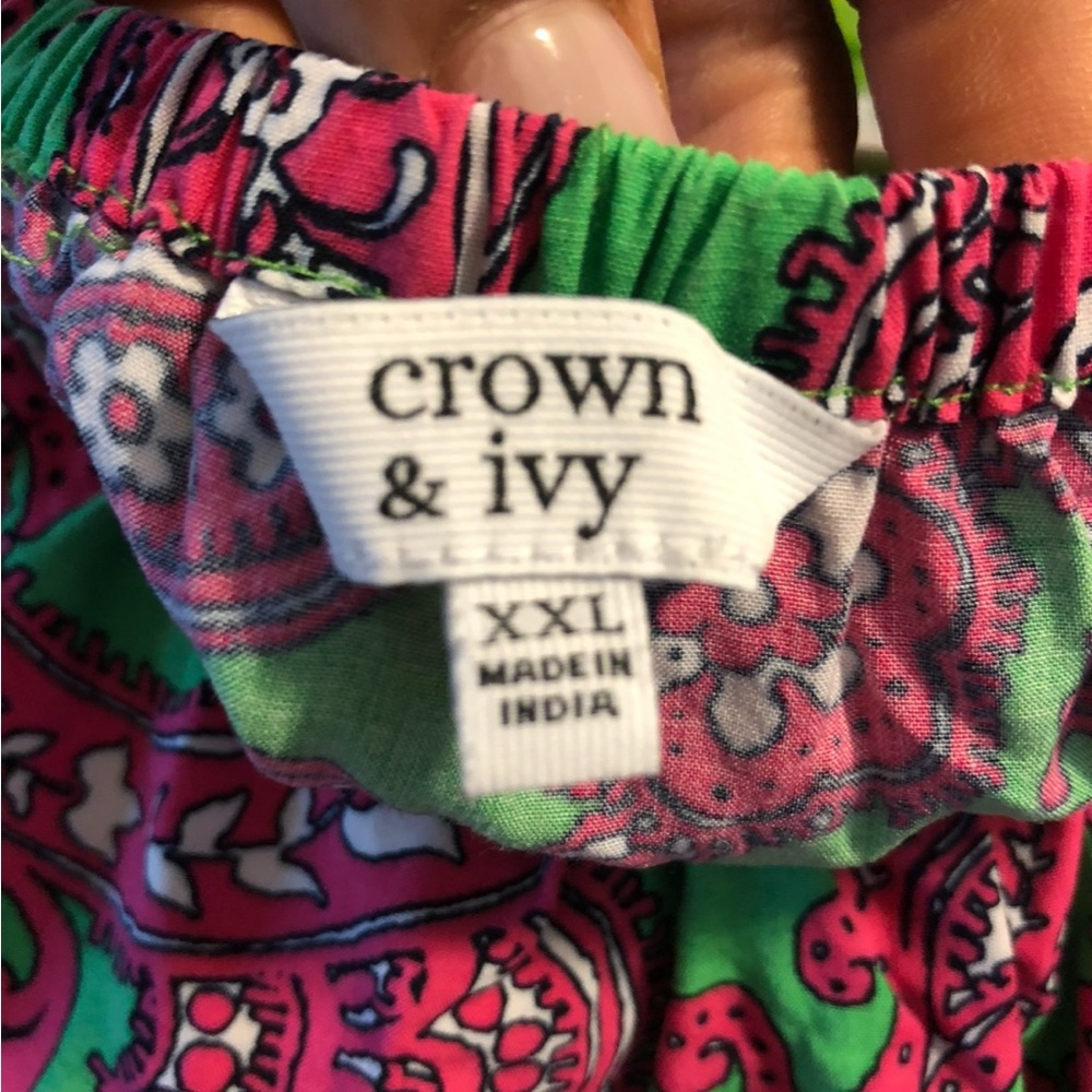 Crown & Ivy Top and Pants Combo